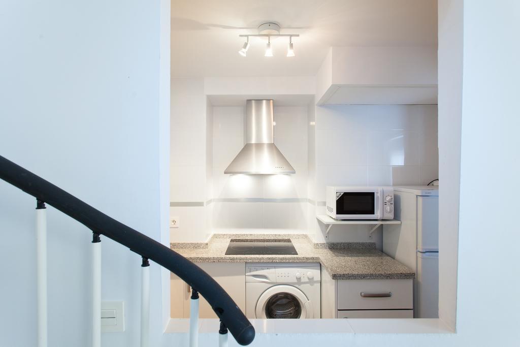Apartamentos Diaber San Leandro Sevilha Quarto foto