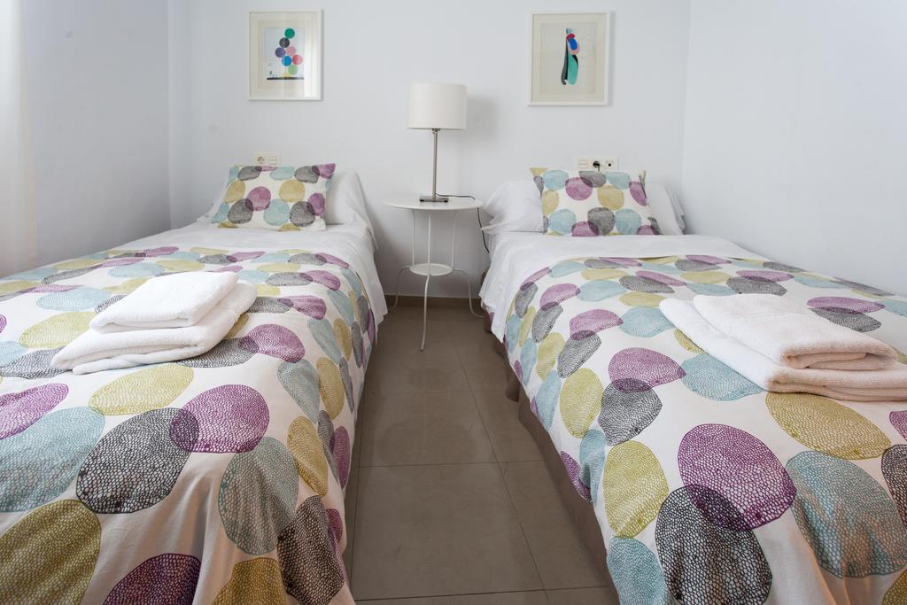 Apartamentos Diaber San Leandro Sevilha Quarto foto