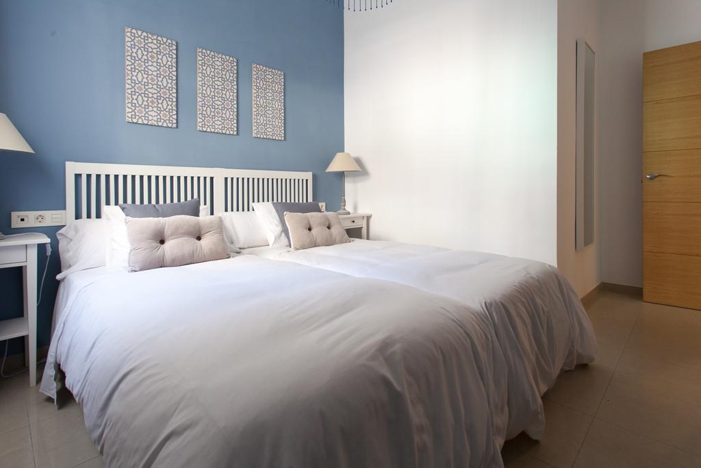 Apartamentos Diaber San Leandro Sevilha Quarto foto