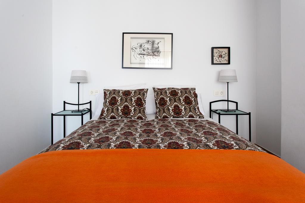 Apartamentos Diaber San Leandro Sevilha Quarto foto