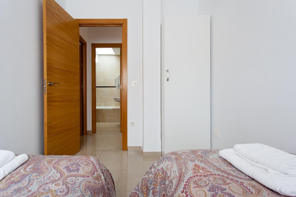 Apartamentos Diaber San Leandro Sevilha Quarto foto