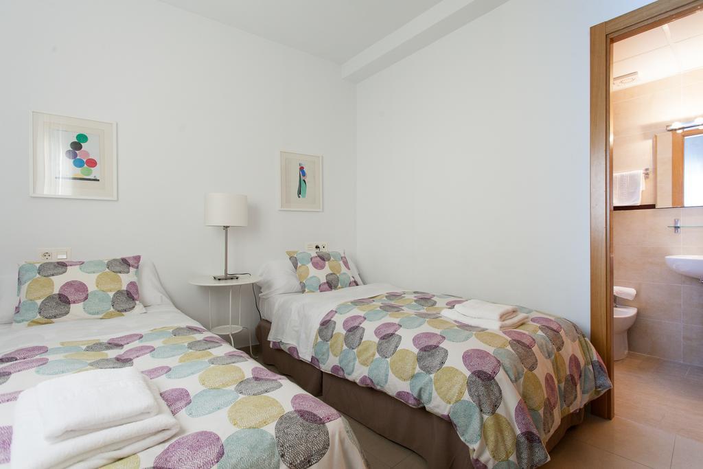 Apartamentos Diaber San Leandro Sevilha Quarto foto