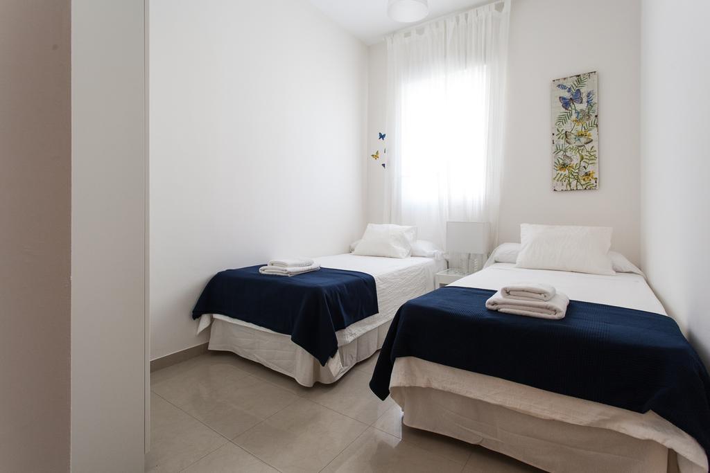 Apartamentos Diaber San Leandro Sevilha Quarto foto
