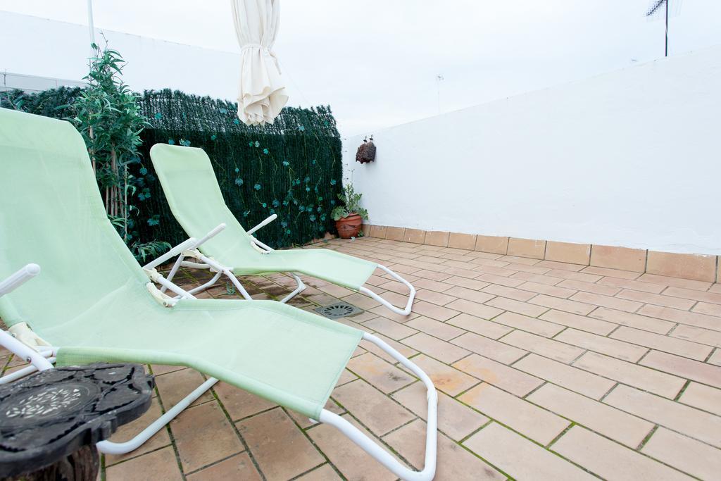 Apartamentos Diaber San Leandro Sevilha Quarto foto
