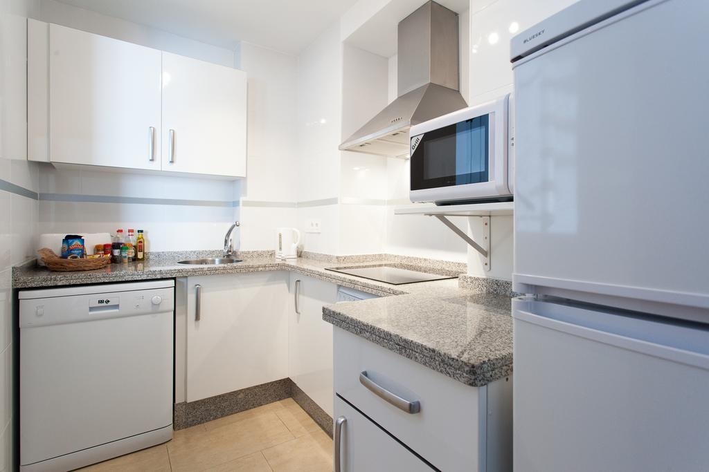 Apartamentos Diaber San Leandro Sevilha Quarto foto