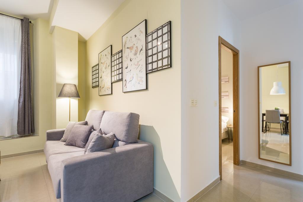 Apartamentos Diaber San Leandro Sevilha Exterior foto