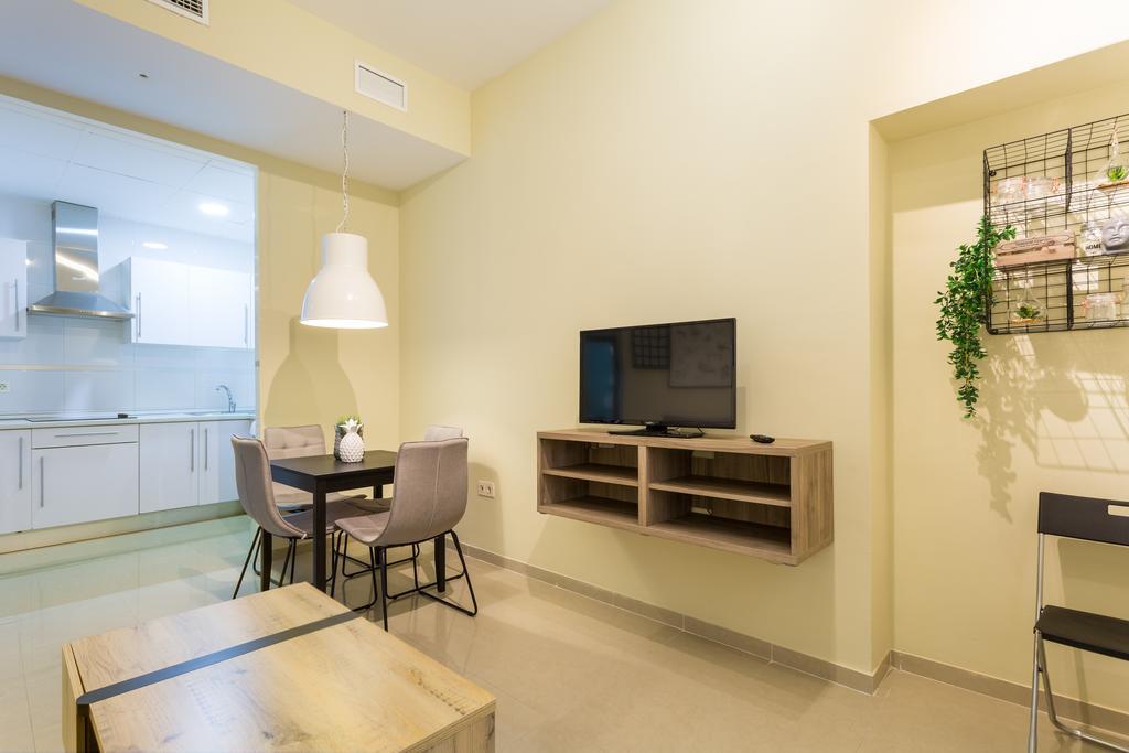 Apartamentos Diaber San Leandro Sevilha Exterior foto