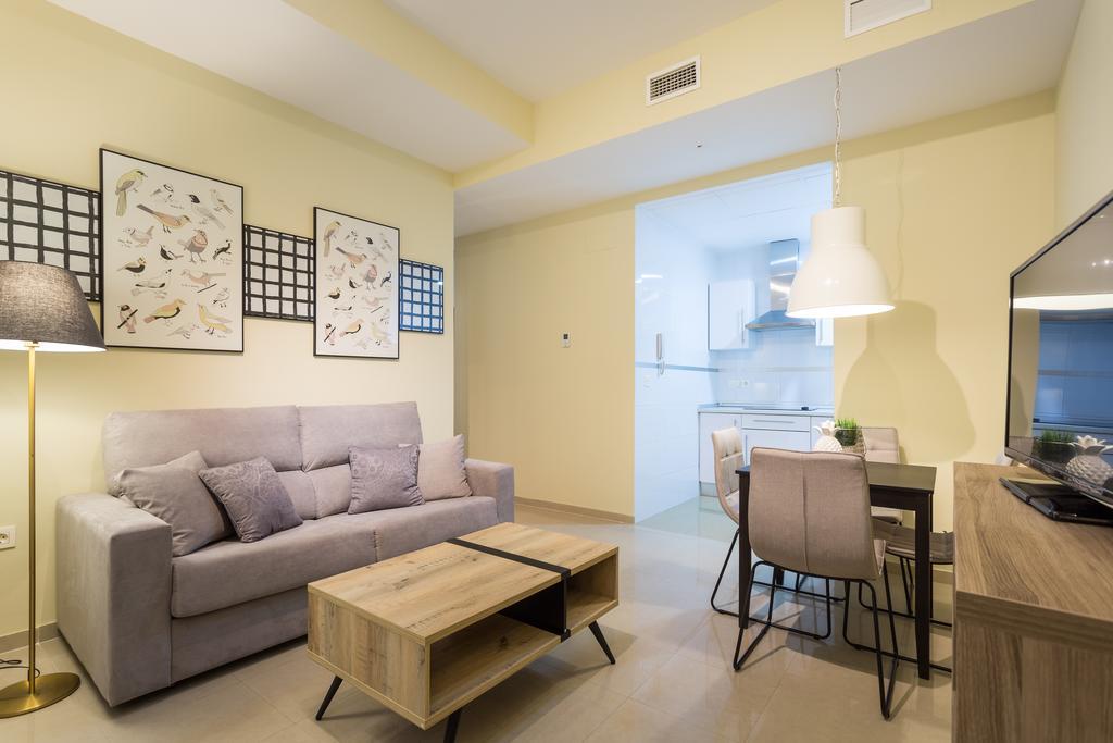 Apartamentos Diaber San Leandro Sevilha Exterior foto