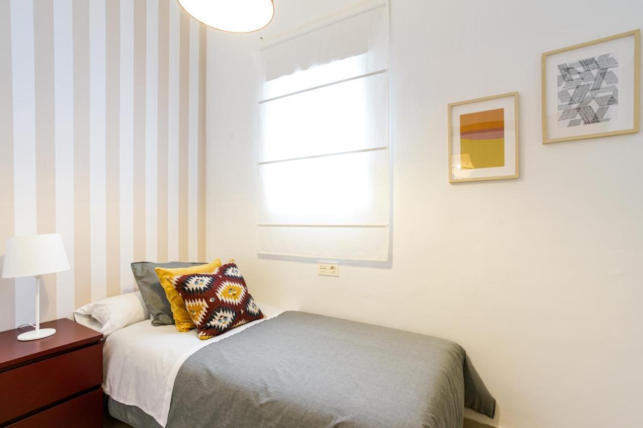 Apartamentos Diaber San Leandro Sevilha Exterior foto